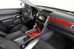 Седан Toyota Camry 2013 года, 1689000 рублей, Пермь