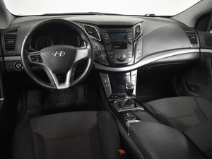 Седан Hyundai i40 2014 года, 848100 рублей, Казань