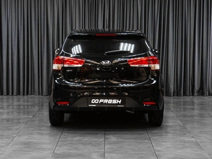 Хетчбэк Kia Rio 2015 года, 1079000 рублей, Тюмень