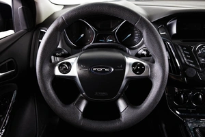 Хетчбэк Ford Focus 2011 года, 959000 рублей, Пермь