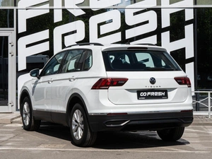 Внедорожник Volkswagen Tiguan 2021 года, 1925000 рублей, Волгоград