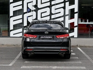 Седан Kia Optima 2017 года, 1990000 рублей, Волгоград