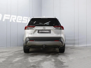 Внедорожник Toyota RAV4 2021 года, 3150000 рублей, Омск