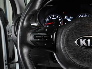 Седан Kia Rio 2019 года, 1599000 рублей, Воронеж