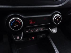 Хетчбэк Kia Rio X-Line 2019 года, 1499000 рублей, Саратов