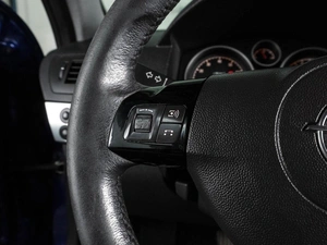 Хетчбэк Opel Astra 2010 года, 699000 рублей, Воронеж