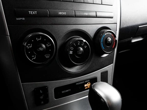 Седан Toyota Corolla 2012 года, 1199000 рублей, Тюмень