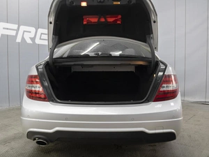 Седан Mercedes-benz C-класс 2012 года, 1800000 рублей, Омск