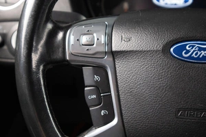 Лифтбек Ford Mondeo 2012 года, 1049000 рублей, Оренбург