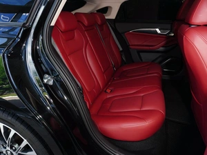 Лифтбек FAW Bestune B70 2023 года, 1475000 рублей, Тверь