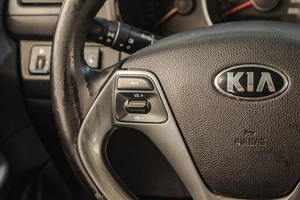 Седан Kia Rio 2016 года, 929000 рублей, Челябинск