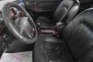 Седан Hyundai Sonata 2005 года, 459000 рублей, Кемерово