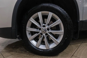 Внедорожник Volkswagen Tiguan 2013 года, 1979000 рублей, Новокузнецк