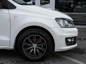 Седан Volkswagen Polo 2020 года, 1299000 рублей, Волгоград