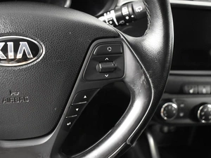 Хетчбэк Kia Ceed 2015 года, 1023200 рублей, Казань