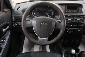 Седан ВАЗ (LADA) Priora 2014 года, 449000 рублей, Омск