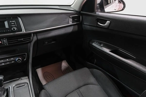 Седан Kia Optima 2017 года, 2099000 рублей, Новокузнецк