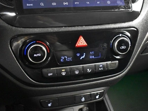 Седан Hyundai Solaris 2018 года, 1254900 рублей, Казань