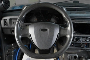 Внедорожник ВАЗ (LADA) 4x4 (Нива) 2012 года, 589000 рублей, Тюмень