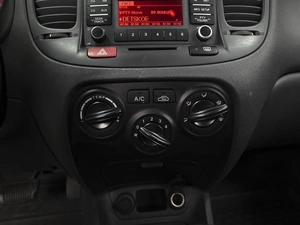 Седан Kia Rio 2011 года, 615000 рублей, Ставрополь