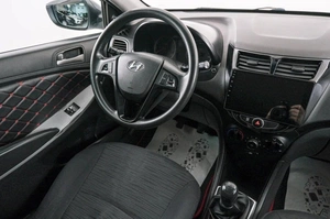 Седан Hyundai Solaris 2016 года, 699000 рублей, Красноярск