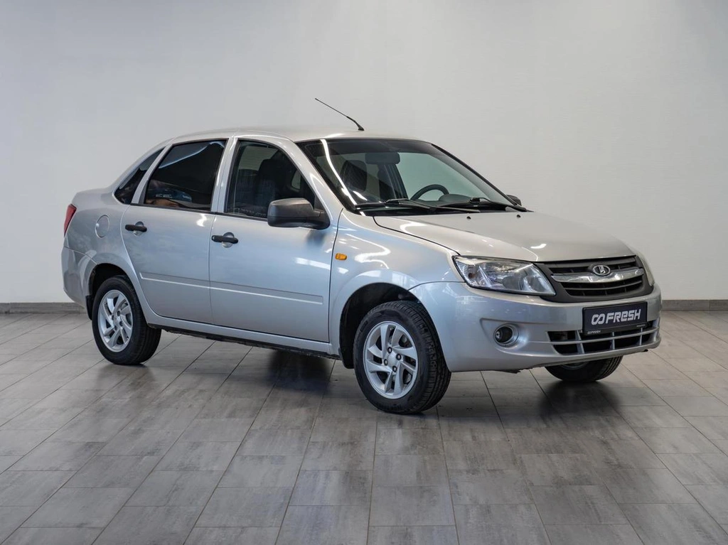 Седан ВАЗ (LADA) Granta 2013 года, 599000 рублей, Саратов