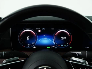 Седан Mercedes-benz E-класс 2023 года, 5498999 рублей, Москва