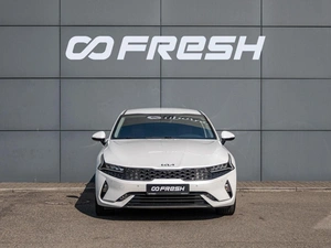 Седан Kia K5 2023 года, 3000000 рублей, Краснодар