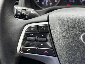 Седан Hyundai Elantra 2018 года, 1570000 рублей, Ижевск