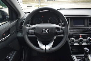 Седан Hyundai Elantra 2018 года, 1480000 рублей, Ярославль