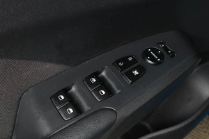 Седан Hyundai Solaris 2019 года, 1169000 рублей, Тюмень