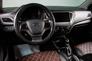 Седан Hyundai Solaris 2021 года, 1529000 рублей, Сургут