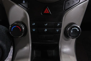 Седан Chevrolet Cruze 2012 года, 609000 рублей, Новокузнецк