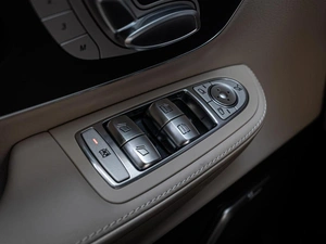 Минивэн Mercedes-benz V-класс 2022 года, 9570000 рублей, Краснодар
