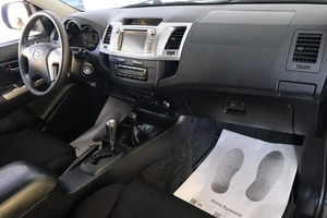 Пикап Toyota Hilux 2014 года, 3119000 рублей, Омск