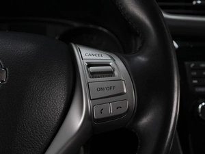 Внедорожник Nissan Qashqai 2016 года, 1410000 рублей, Омск