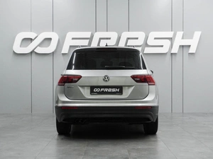 Внедорожник Volkswagen Tiguan 2020 года, 2368000 рублей, Воронеж