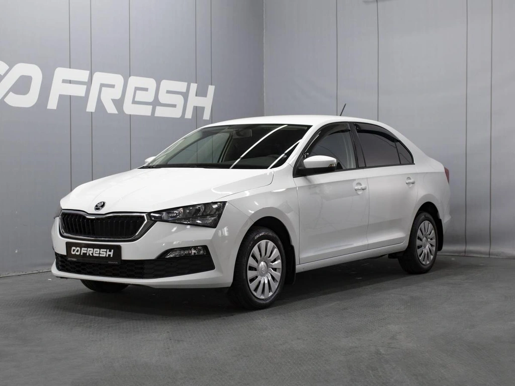 Лифтбек Skoda Rapid 2021 года, 1290000 рублей, Омск