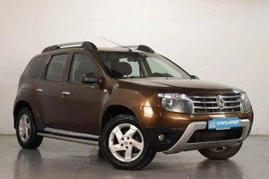 Внедорожник Renault Duster 2015 года, 919000 рублей, Челябинск