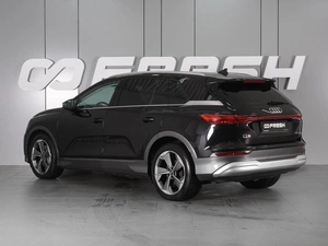 Внедорожник Audi Q5 e-tron 2022 года, 5075000 рублей, Минеральные Воды