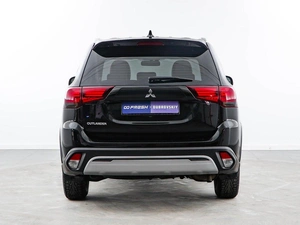 Внедорожник Mitsubishi Outlander 2021 года, 2593055 рублей, Москва