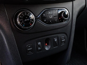 Хетчбэк Renault Sandero Stepway 2019 года, 1070000 рублей, Краснодар