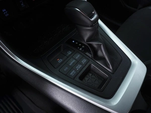 Внедорожник Toyota RAV4 2021 года, 3450000 рублей, Ростов-на-Дону