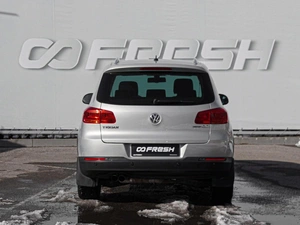 Внедорожник Volkswagen Tiguan 2011 года, 1229000 рублей, Волгоград