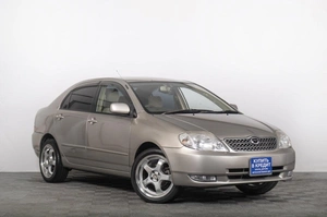 Седан Toyota Corolla 2004 года, 659000 рублей, Томск