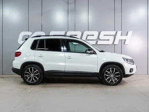 Внедорожник Volkswagen Tiguan 2016 года, 1699000 рублей, Воронеж