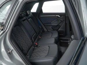Внедорожник Audi Q3 2026 года, 4158888 рублей, Москва
