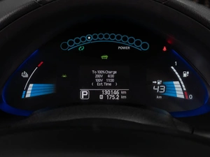 Хетчбэк Nissan Leaf 2016 года, 969000 рублей, Тюмень