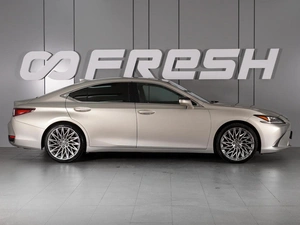 Седан Lexus ES 2019 года, 3849000 рублей, Минеральные Воды