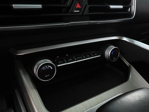 Внедорожник Geely Coolray 2023 года, 1820000 рублей, Красный Пахарь